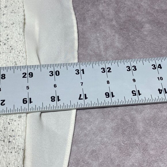 Catherines  2X V-Neck Pullover LS Blouse Top White Textured With Silver Specks - Picture 9 of 9